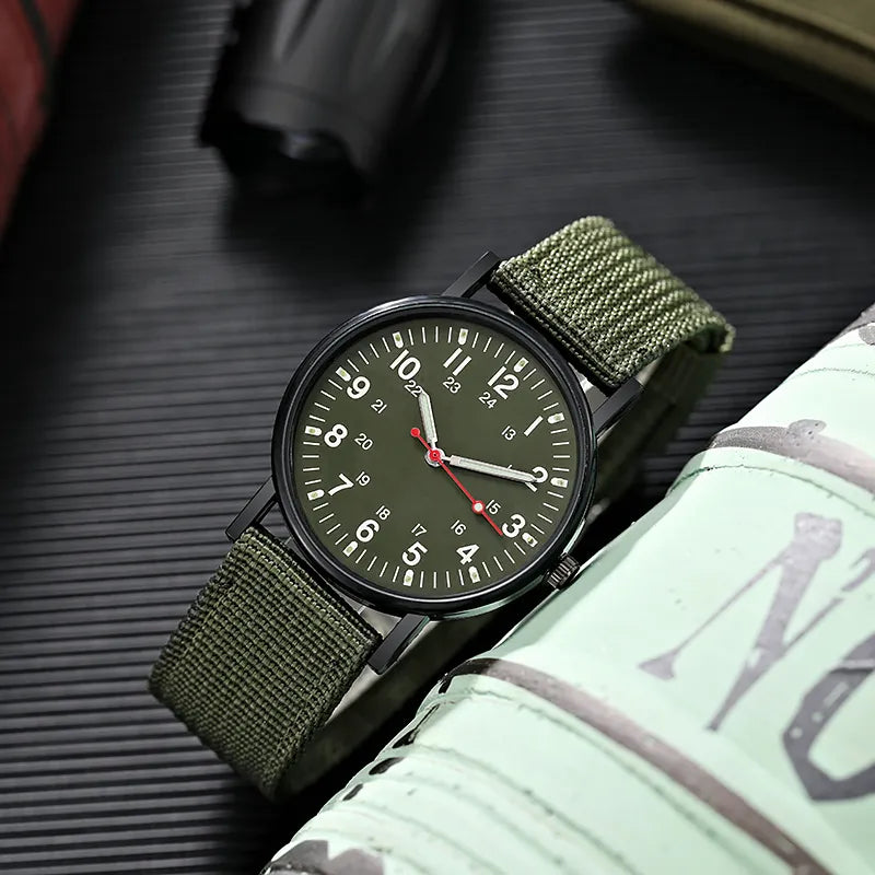 Relógio Militar Masculino – Estilo Exército, Resistente e Funcional
